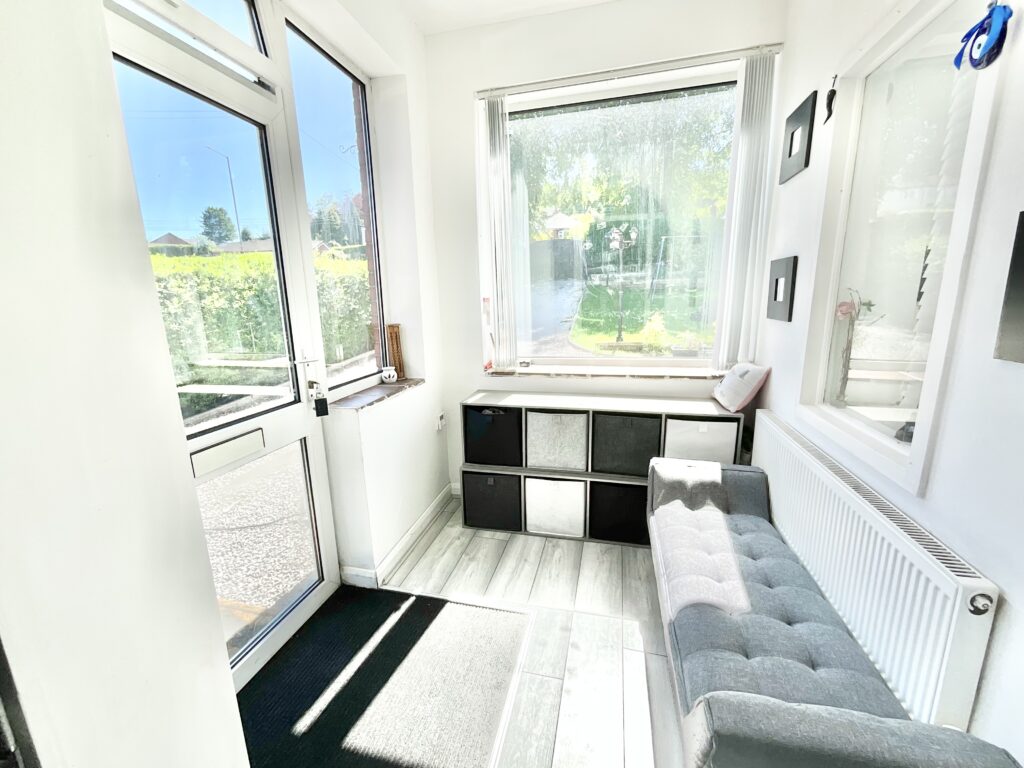 Leek Road, Cheadle, ST10