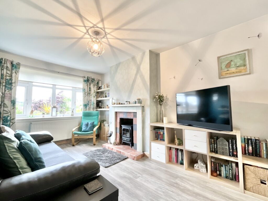 Hawfinch Road, Cheadle, ST10