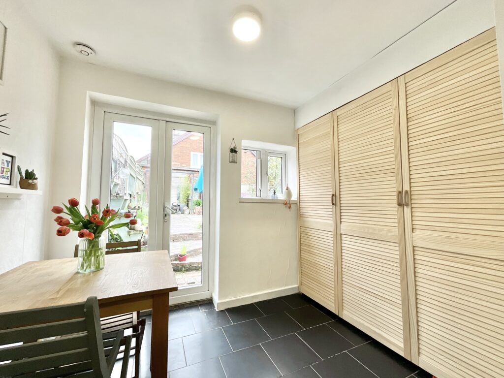 Hawfinch Road, Cheadle, ST10