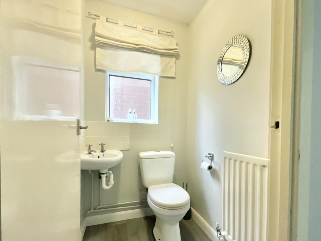 Vicarage Road, Tean, ST10
