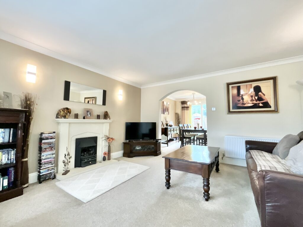 Vicarage Road, Tean, ST10