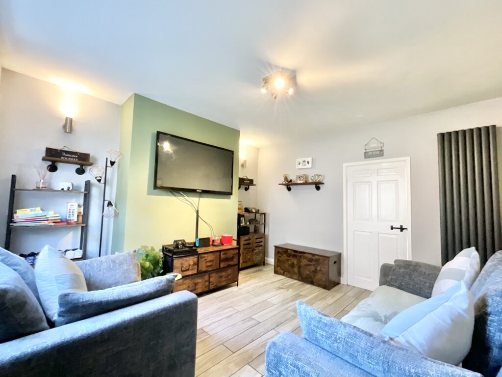 The Rindle, Cheadle, ST10
