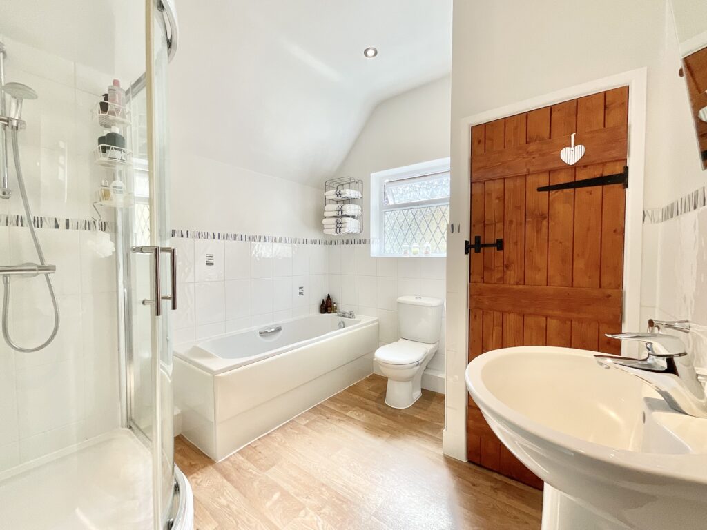 Newcastle Road, Stone, ST15