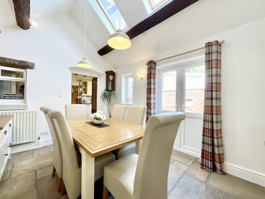 Newcastle Road, Stone, ST15