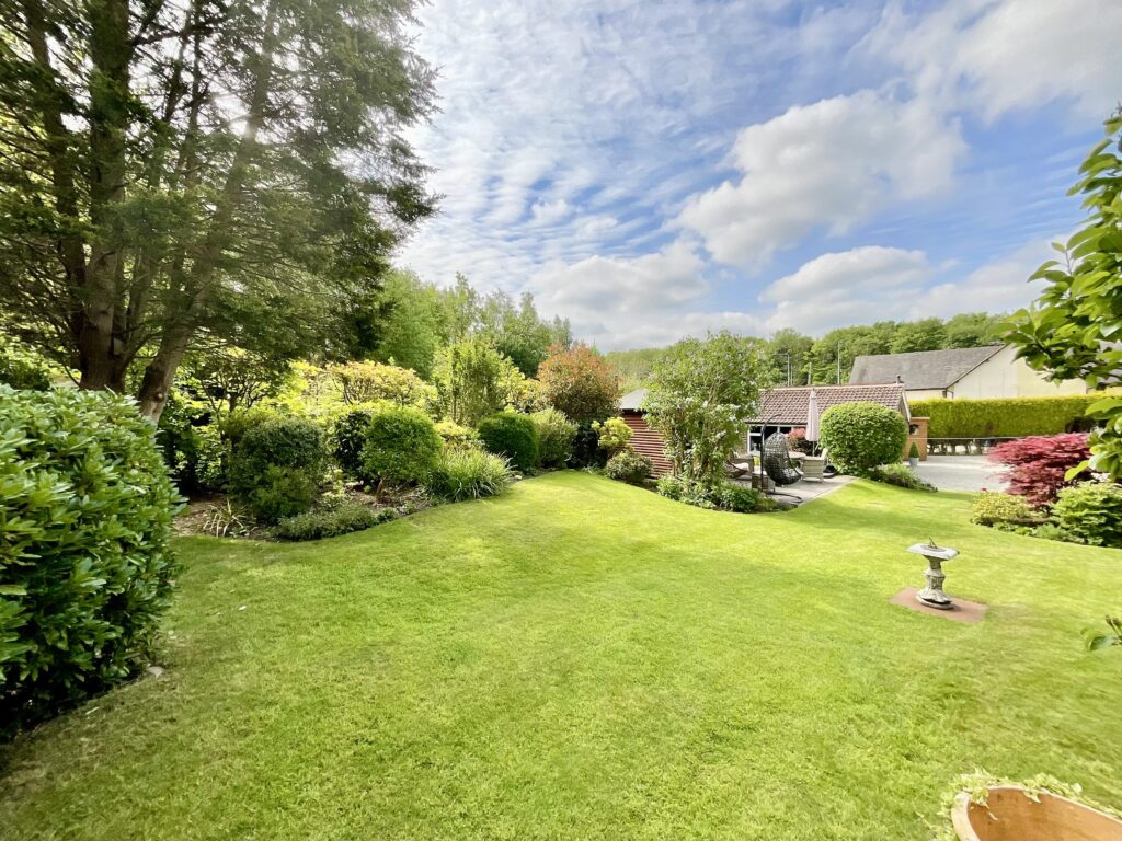 Newcastle Road, Stone, ST15