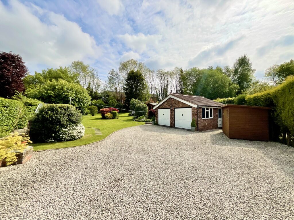 Newcastle Road, Stone, ST15