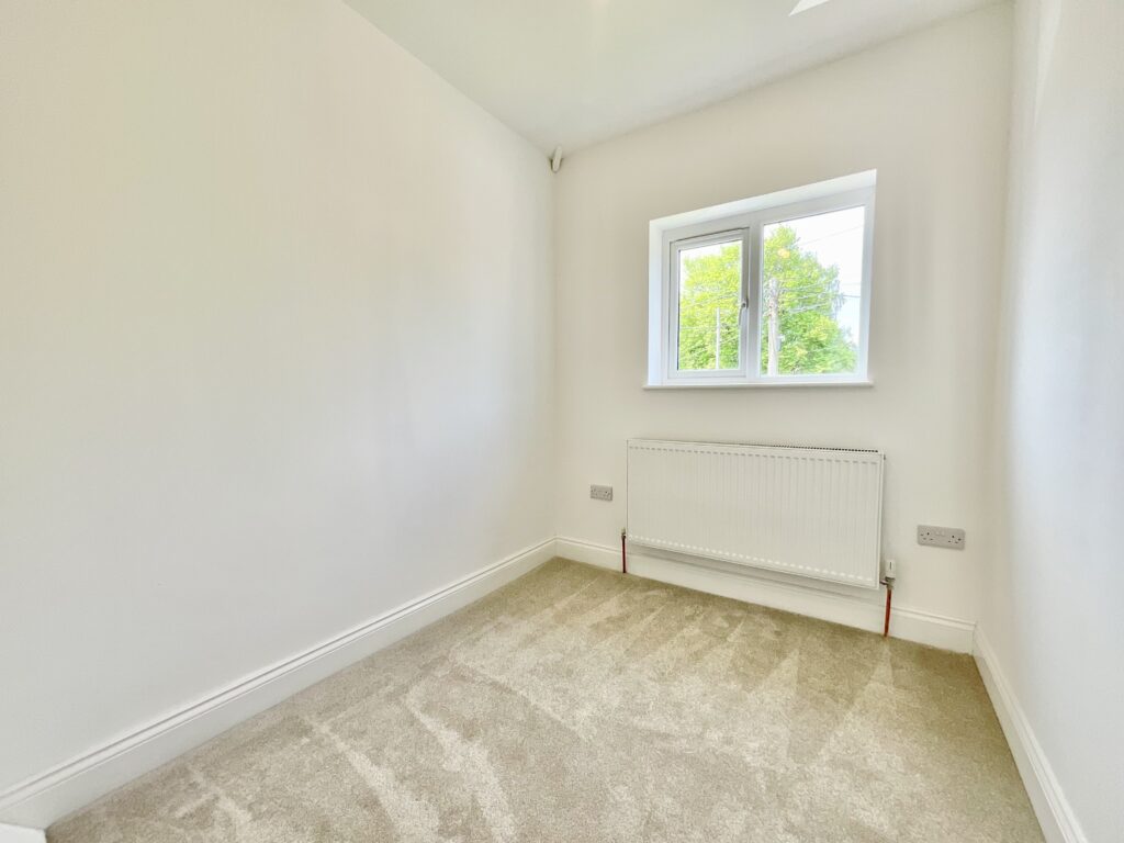 Uttoxeter Road, Stone, ST15