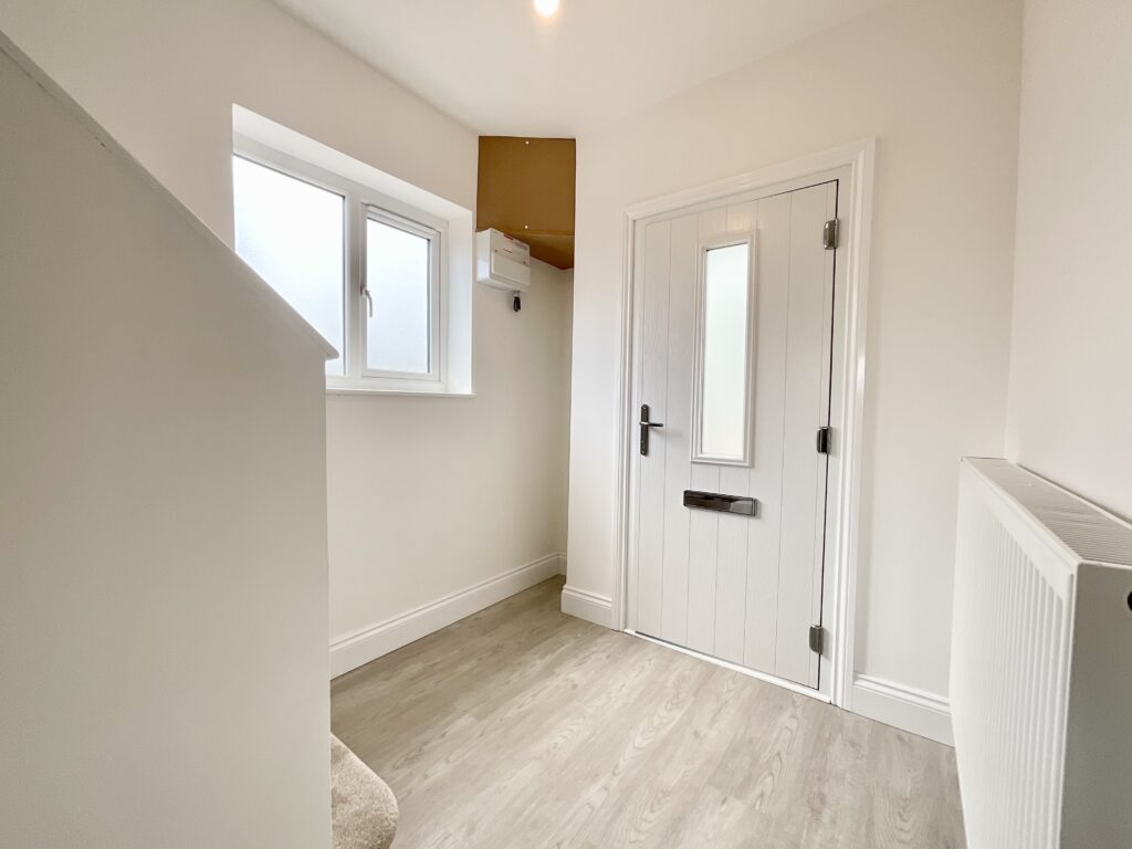 Uttoxeter Road, Stone, ST15