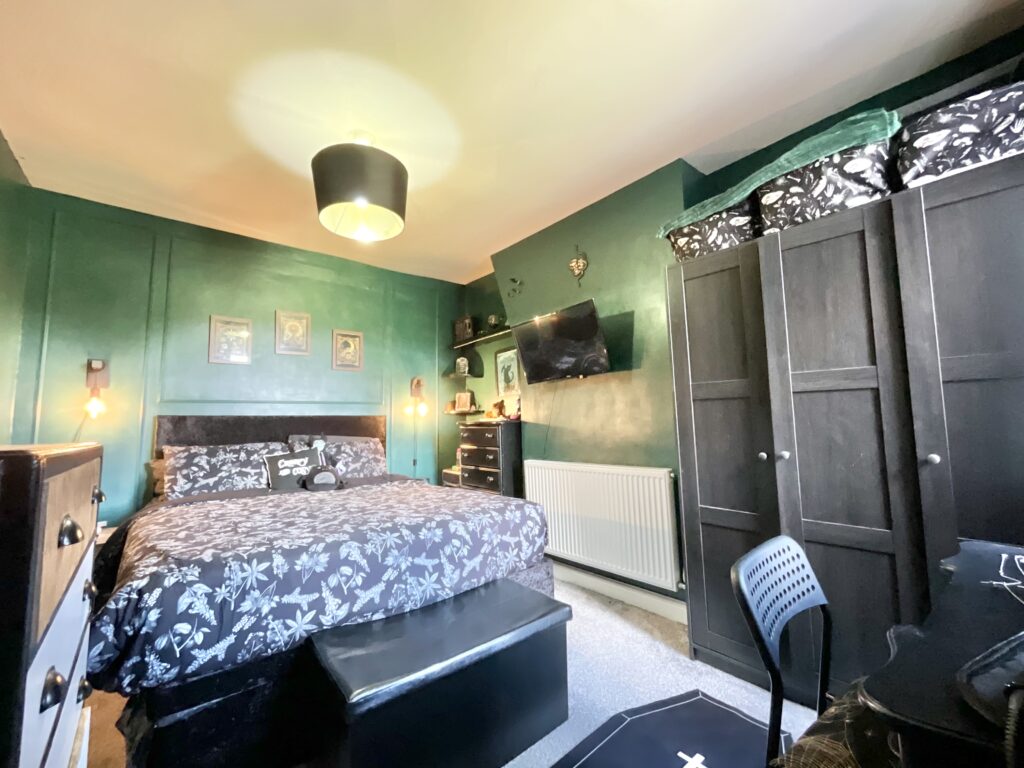 Uttoxeter Road, Lower Tean, ST10