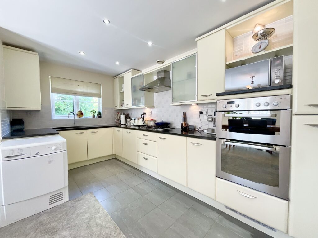Millstone Court, Stone, ST15