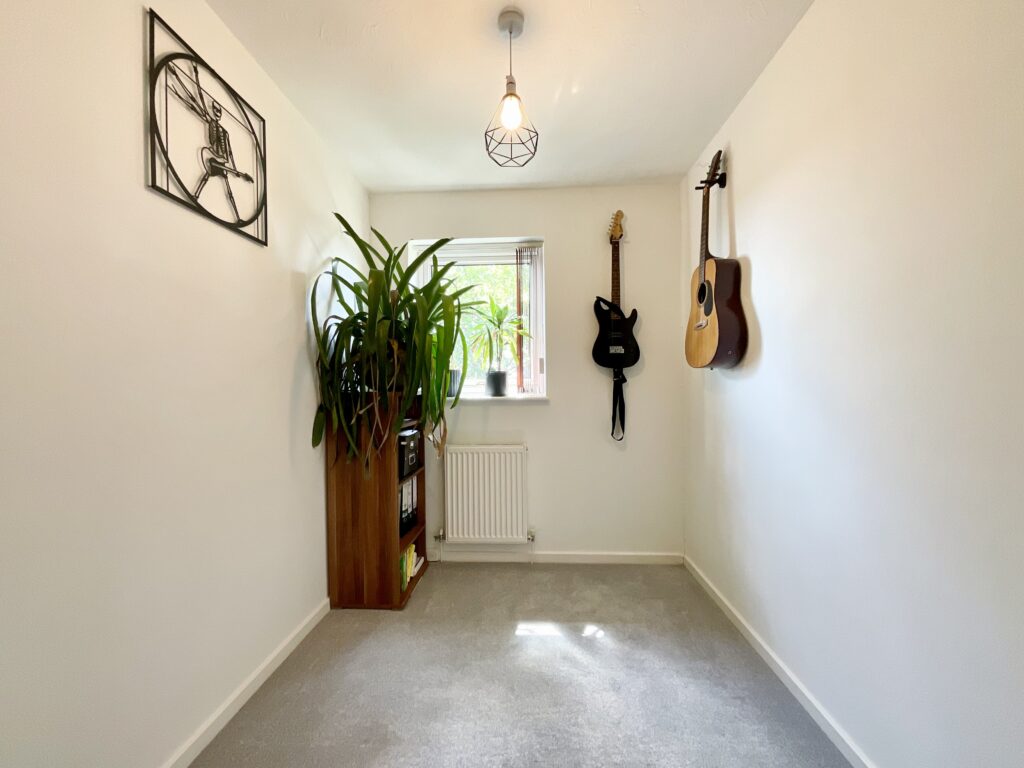 Kingsland Close, Stone, ST15