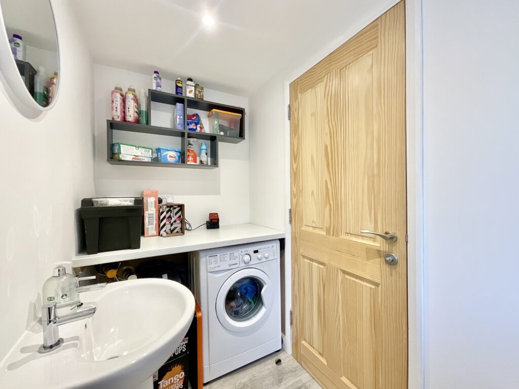 Kingsland Close, Stone, ST15