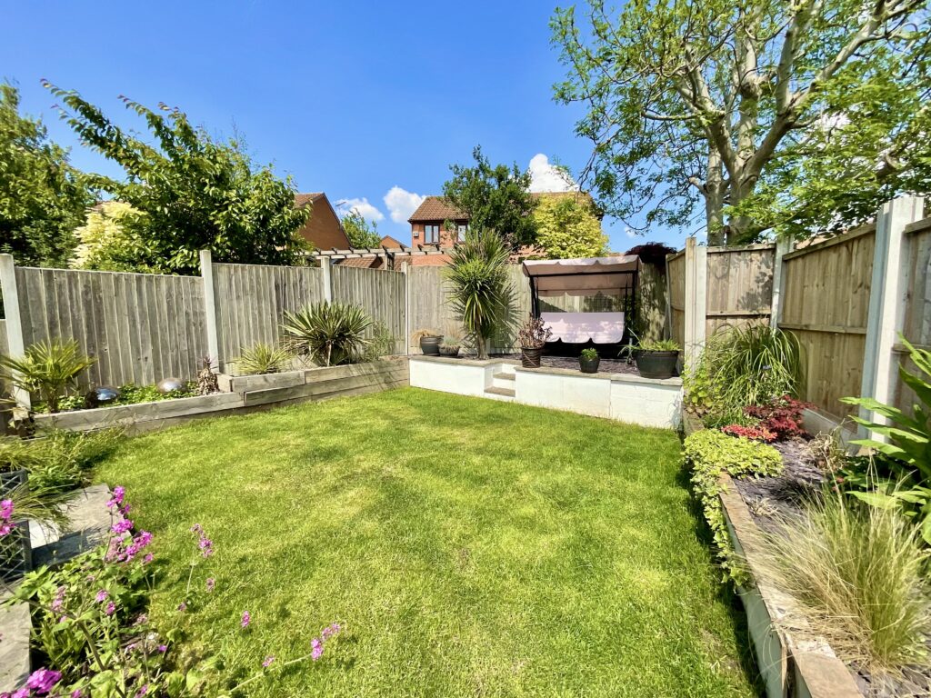 Kingsland Close, Stone, ST15