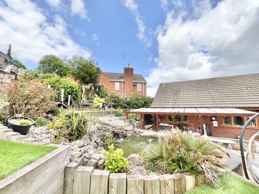 Friars Close, Cheadle, ST10