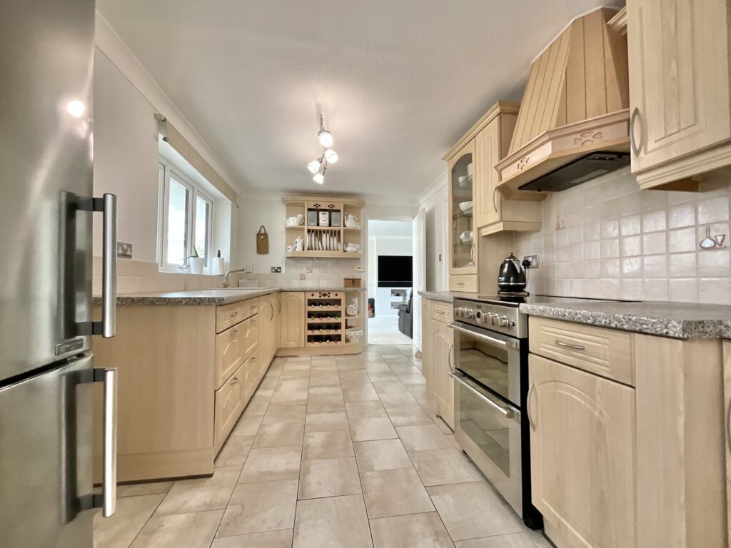 Willow Way, Forsbrook, ST11