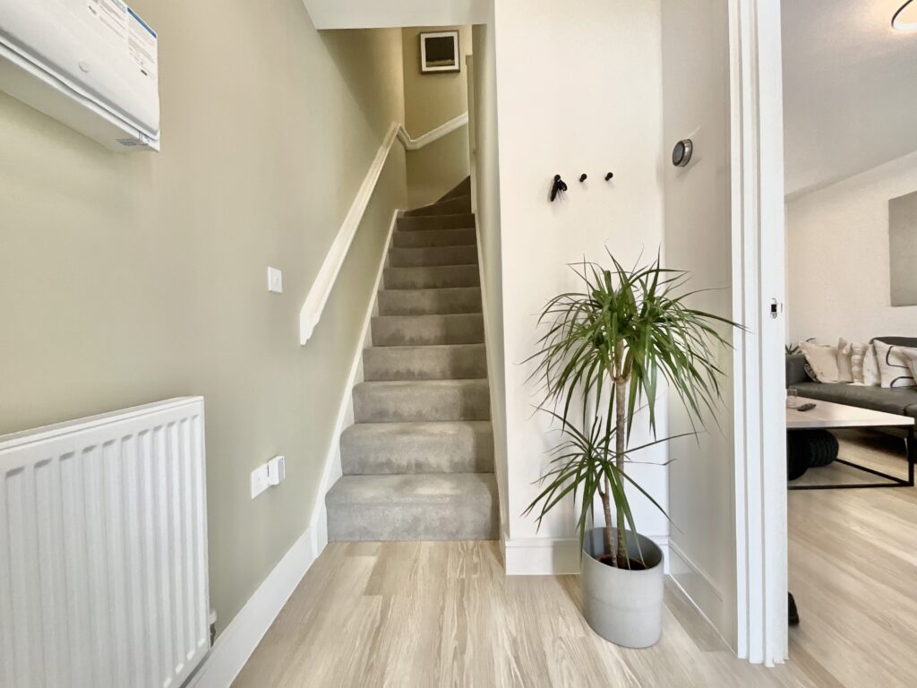 Ferrers Close, Bramshall, ST14