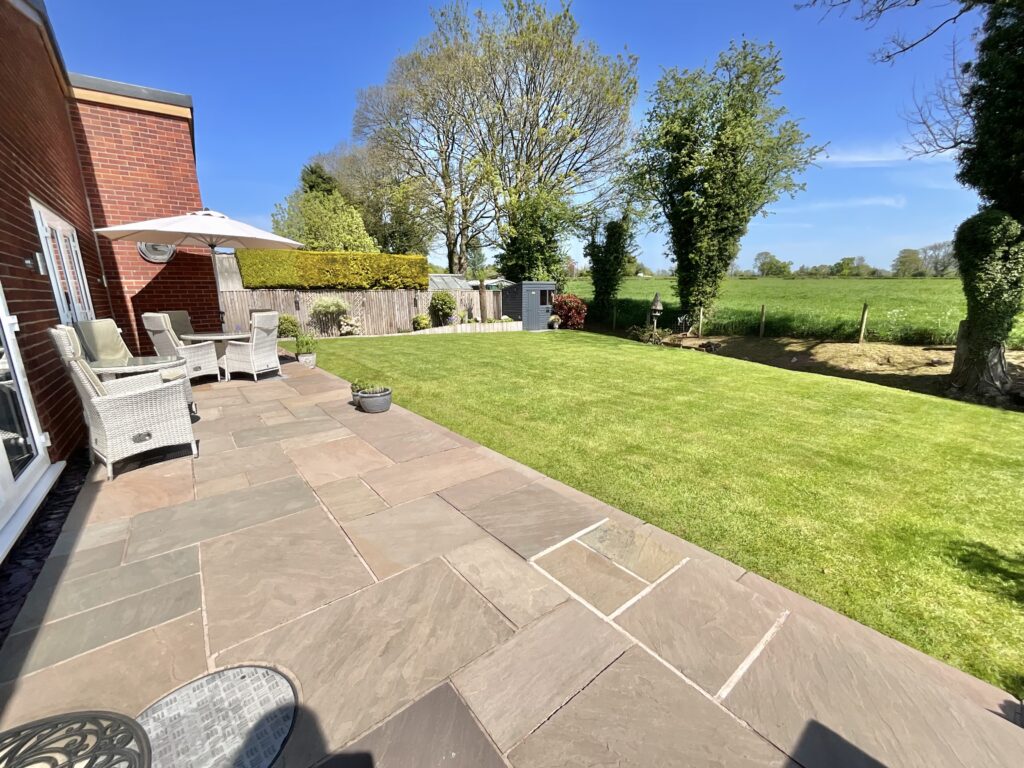 St. Marys Close, Checkley, ST10