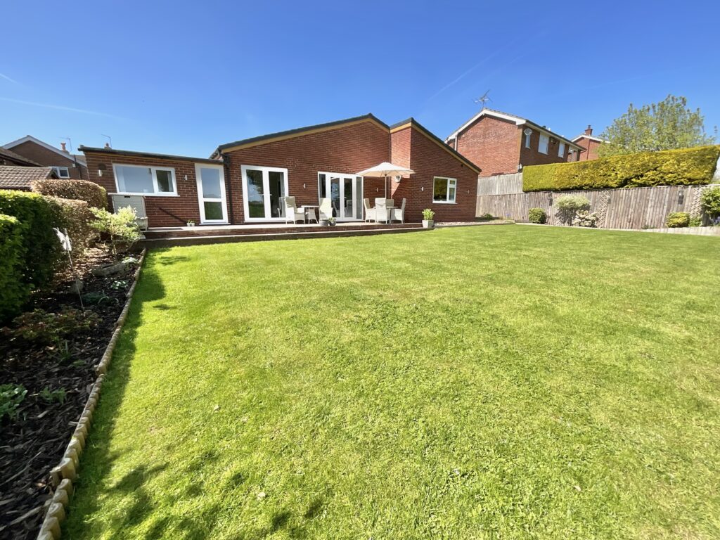 St. Marys Close, Checkley, ST10