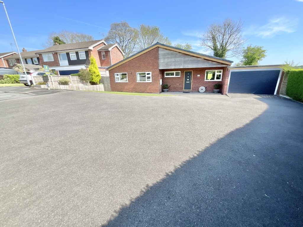 St. Marys Close, Checkley, ST10