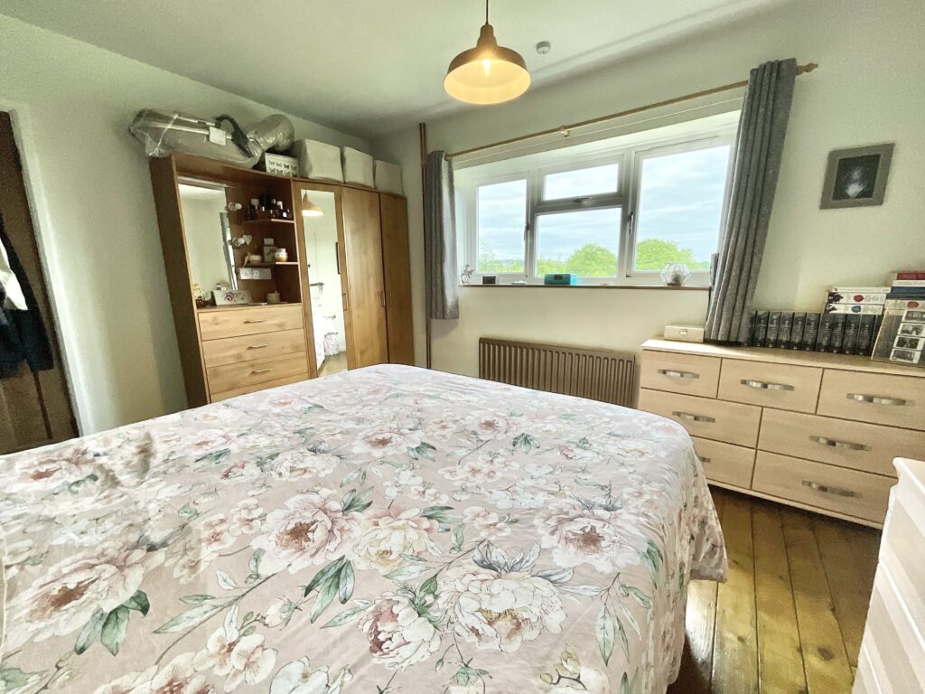 Sidney Drive, Kingsley Holt, ST10