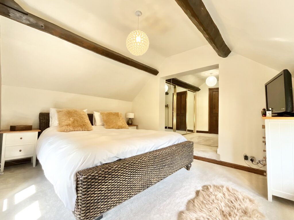 High Street, Caverswall, ST11