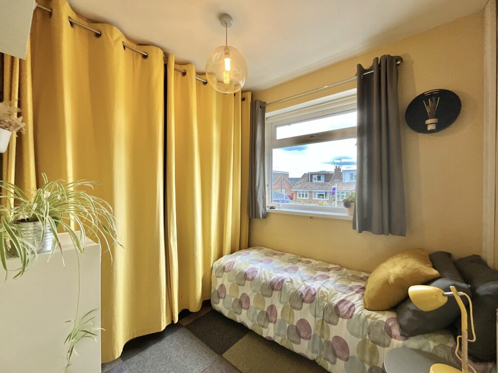 Hawfinch Road, Cheadle, ST10