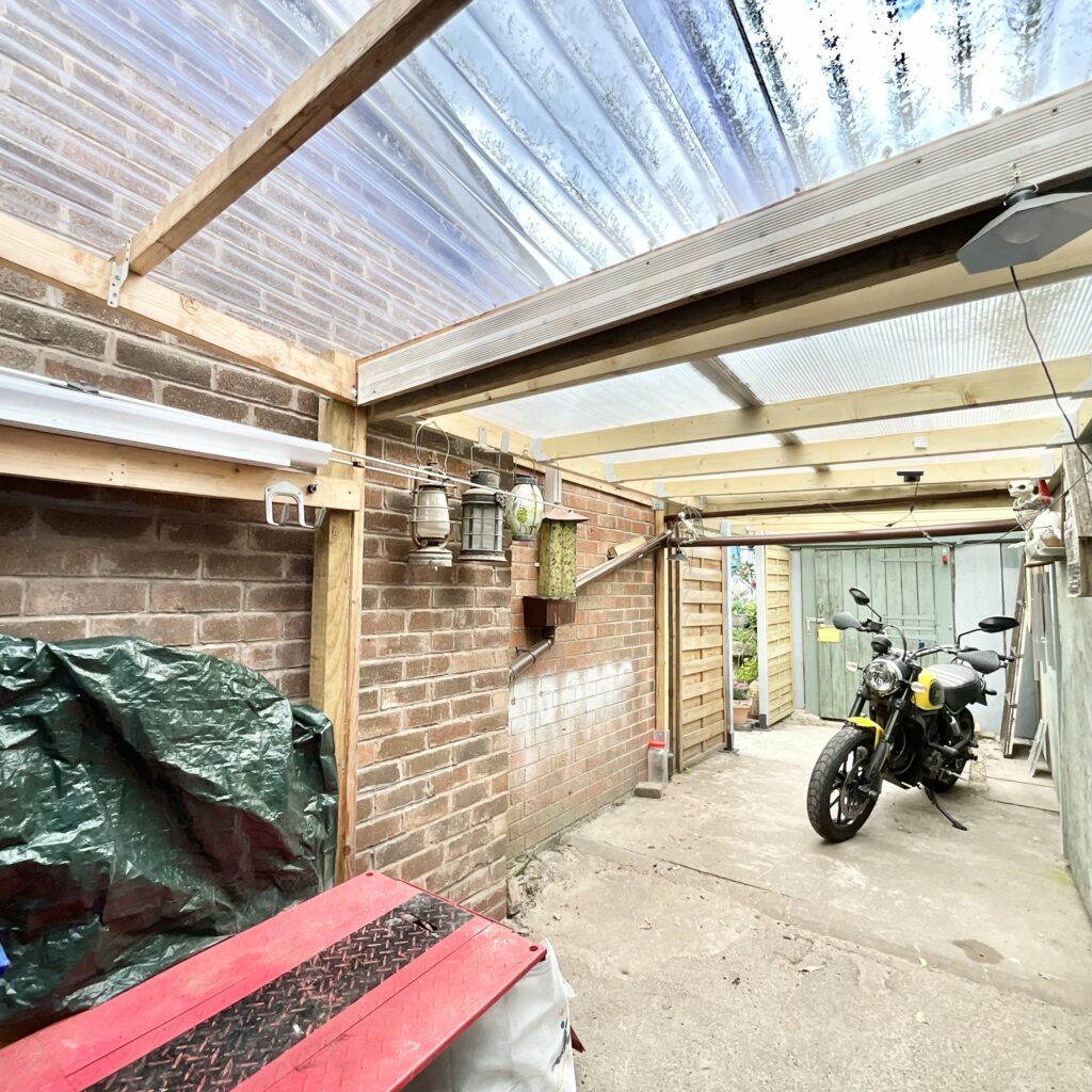Hawfinch Road, Cheadle, ST10