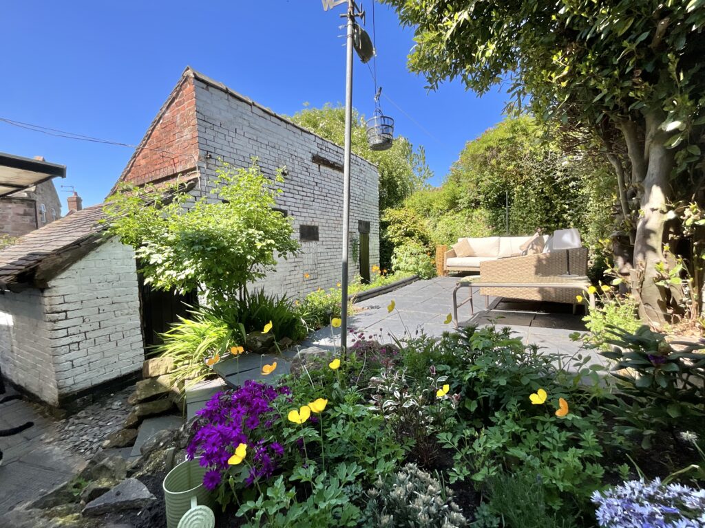 High Street, Ipstones, ST10