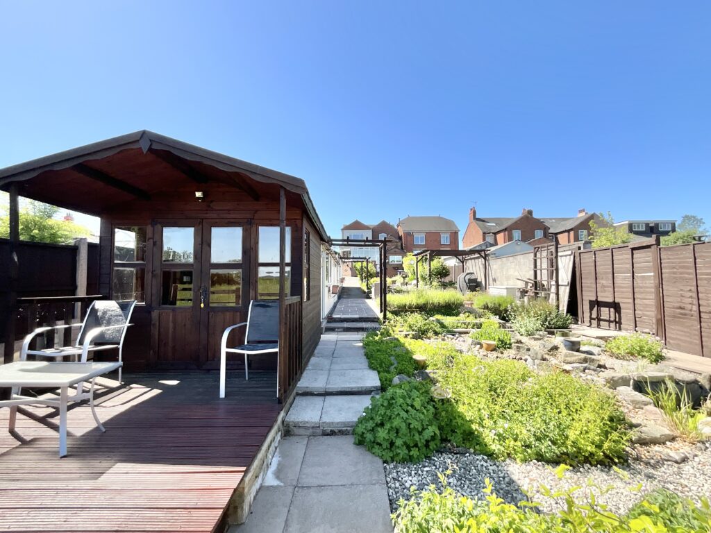Churnet Valley Road, Kingsley Holt, ST10