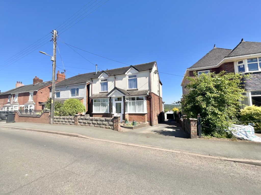 Churnet Valley Road, Kingsley Holt, ST10