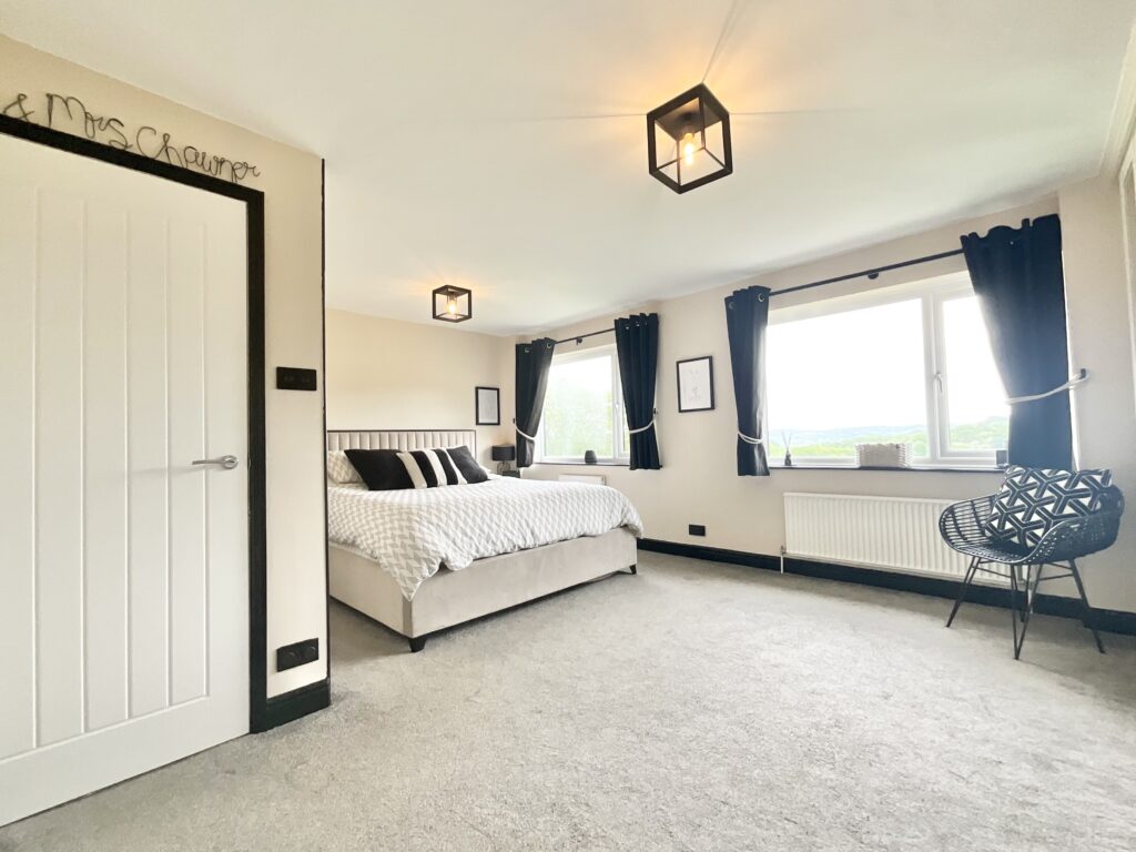 The Boundary, Cheadle, ST10