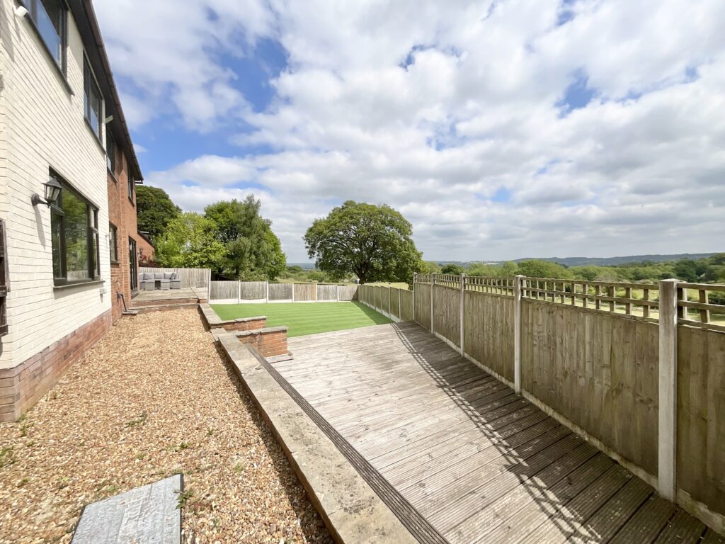 The Boundary, Cheadle, ST10