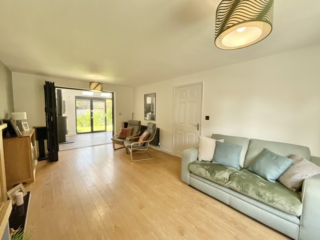 Harecastle Bank, Stone, ST15