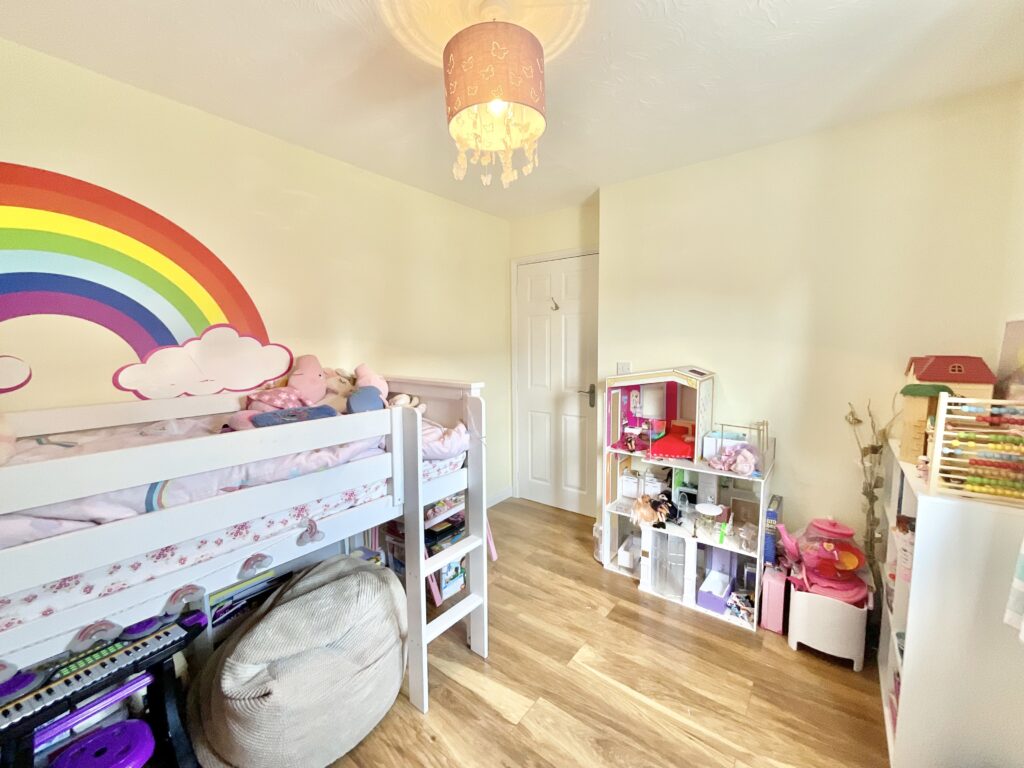 Harecastle Bank, Stone, ST15