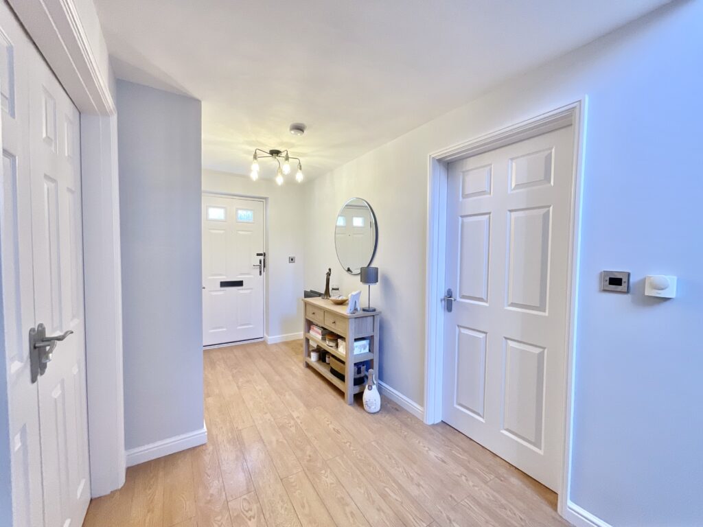 Harecastle Bank, Stone, ST15