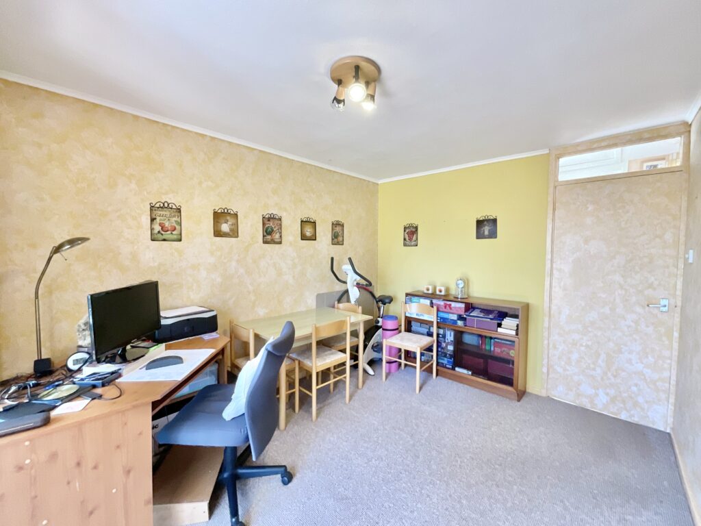 Birchfields Close, Stone, ST15