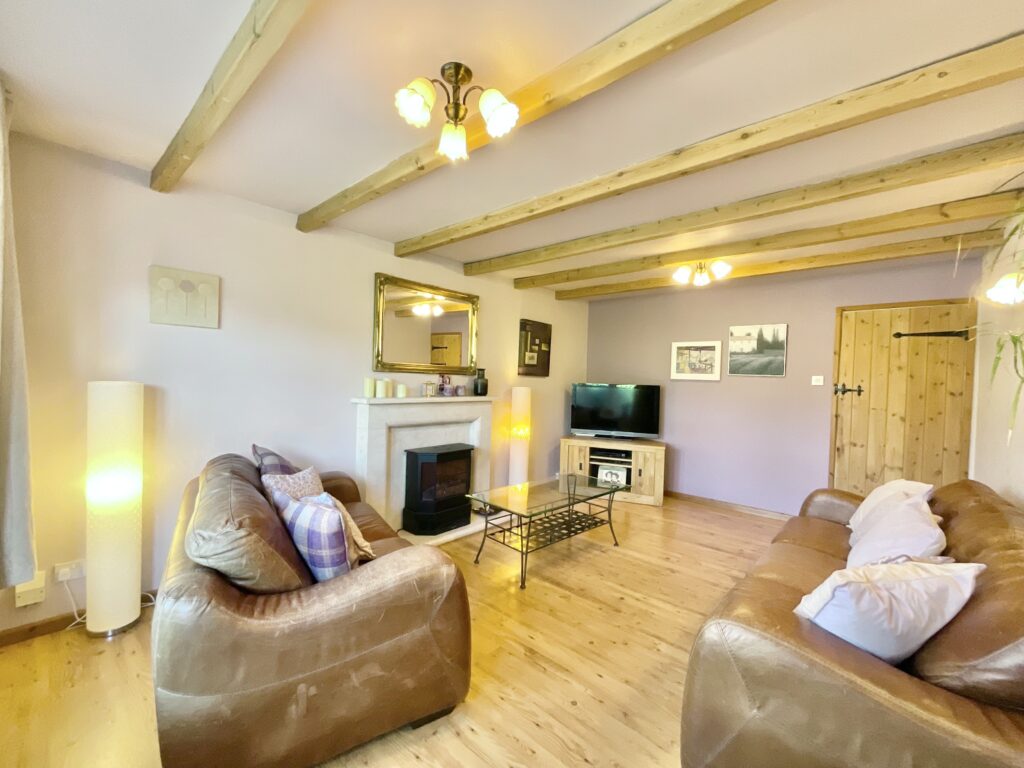 Birchfields Close, Stone, ST15