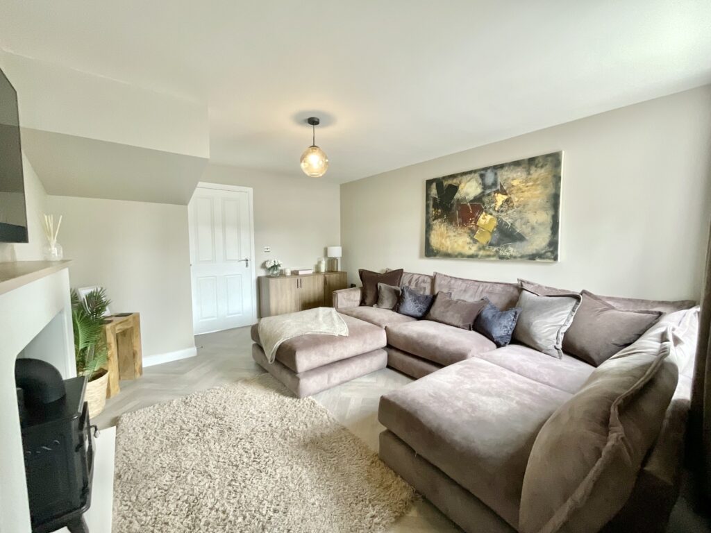 Myatt Avenue, Stone, ST15
