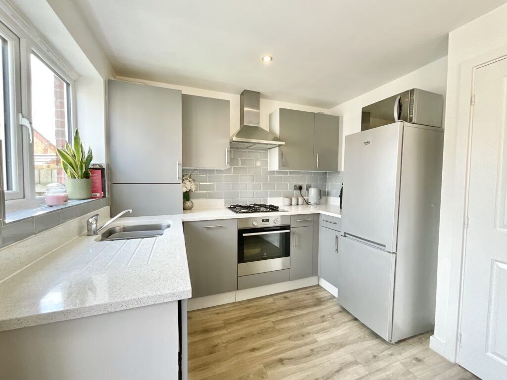 Myatt Avenue, Stone, ST15