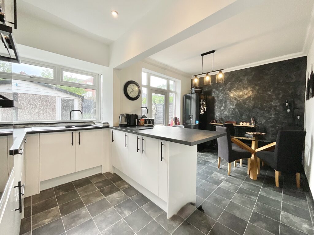 Gladstone Street, Stoke-On-Trent, ST4