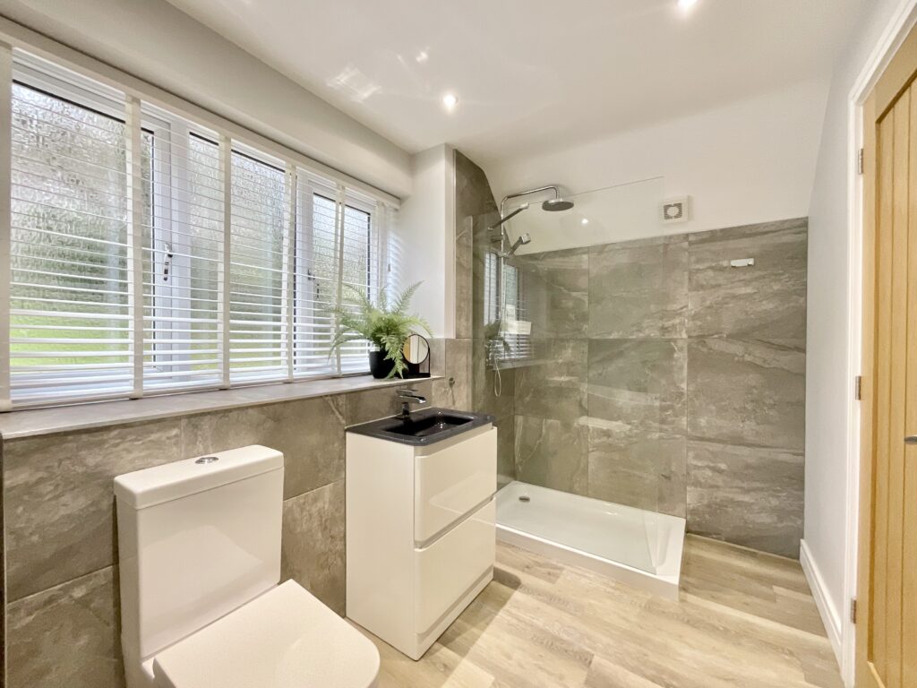 Lightwood Road, Stoke-On-Trent, ST3