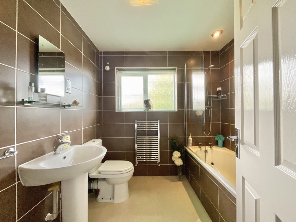 Boden Drive, Willaston, CW5