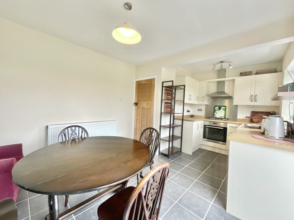 Hanchurch Crossroad, Newcastle, ST5
