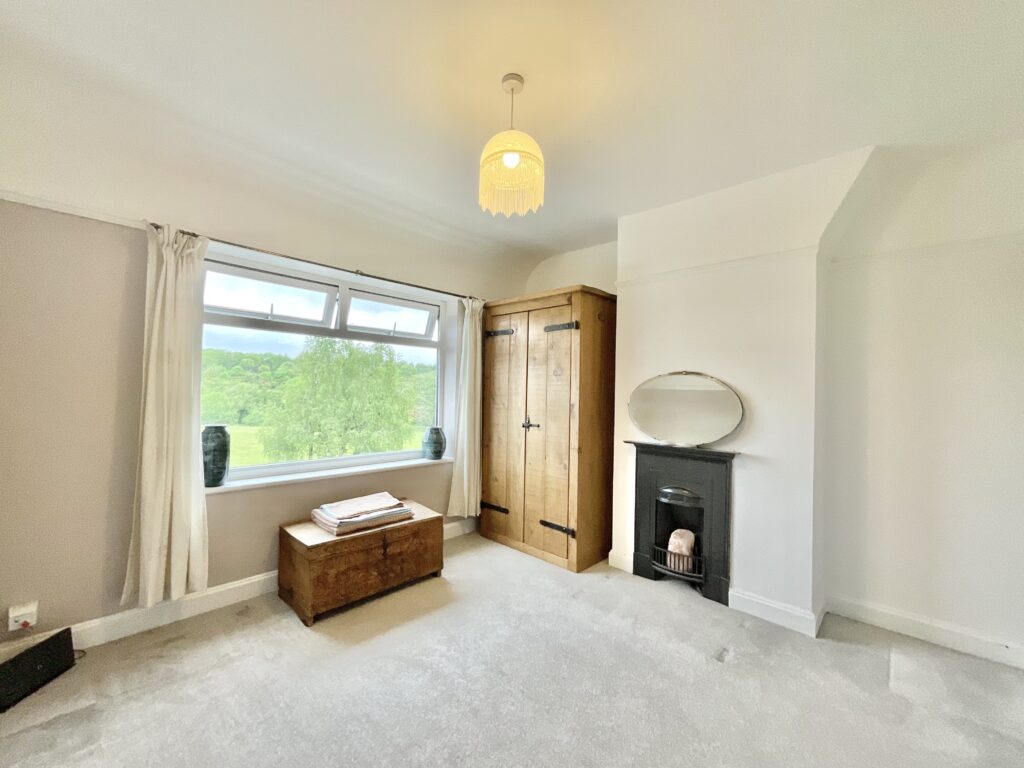 Hanchurch Crossroad, Newcastle, ST5
