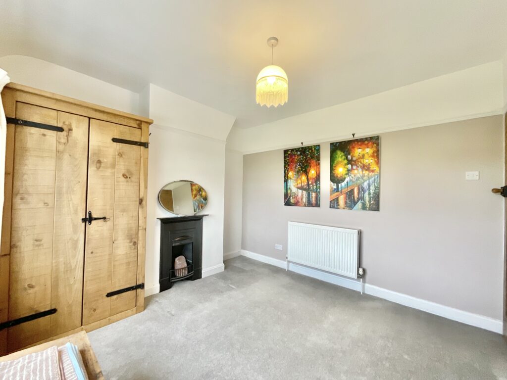 Hanchurch Crossroad, Newcastle, ST5