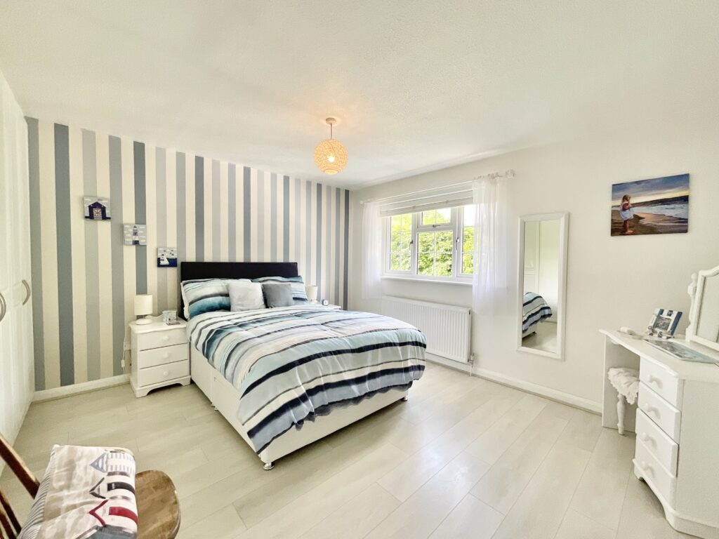 Porlock Grove, Stoke-On-Trent, ST4