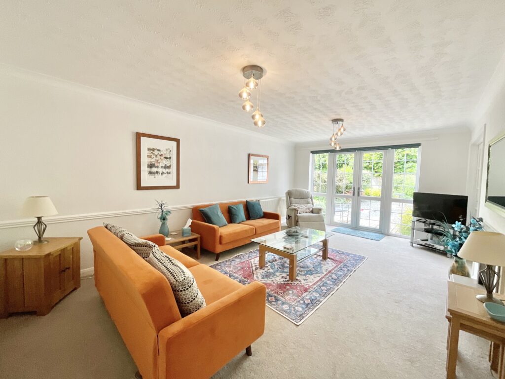 Porlock Grove, Stoke-On-Trent, ST4