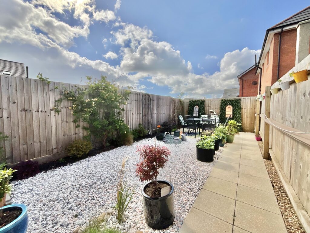 Wardle Croft, Stone, ST15