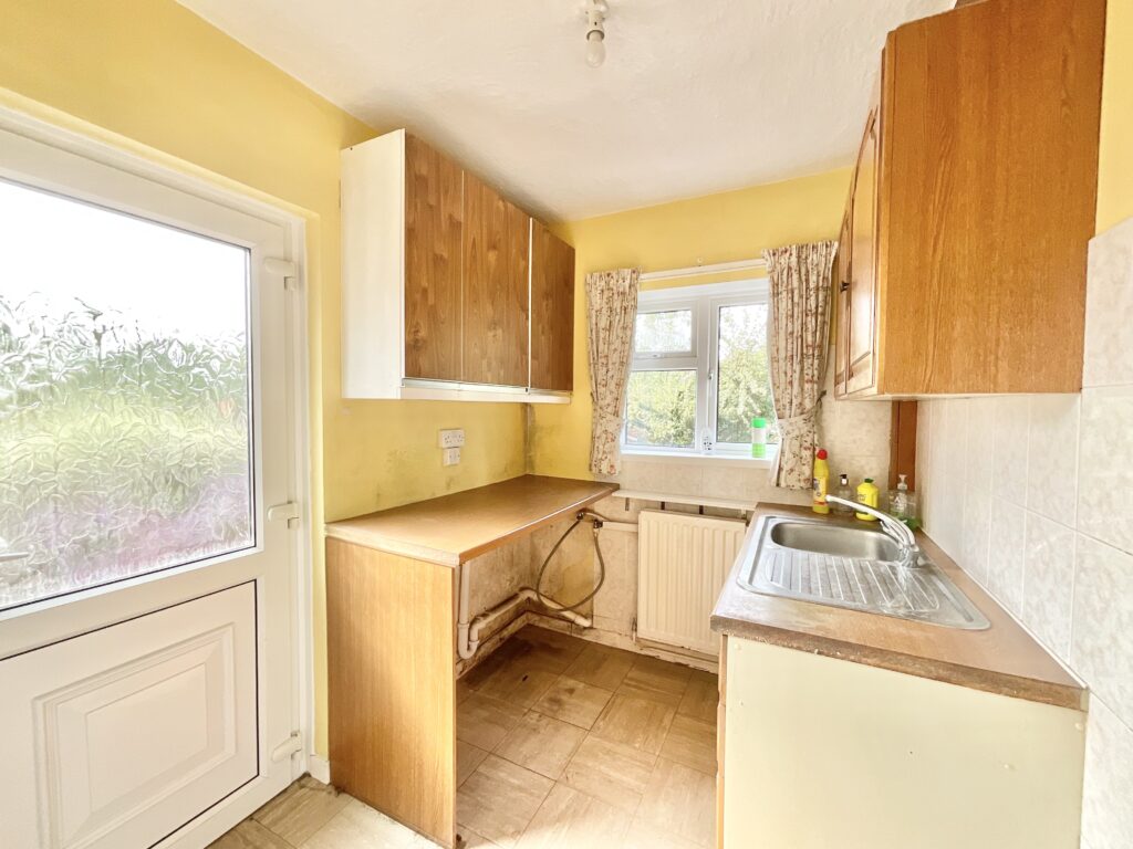 St. Vincent Road, Stone, ST15