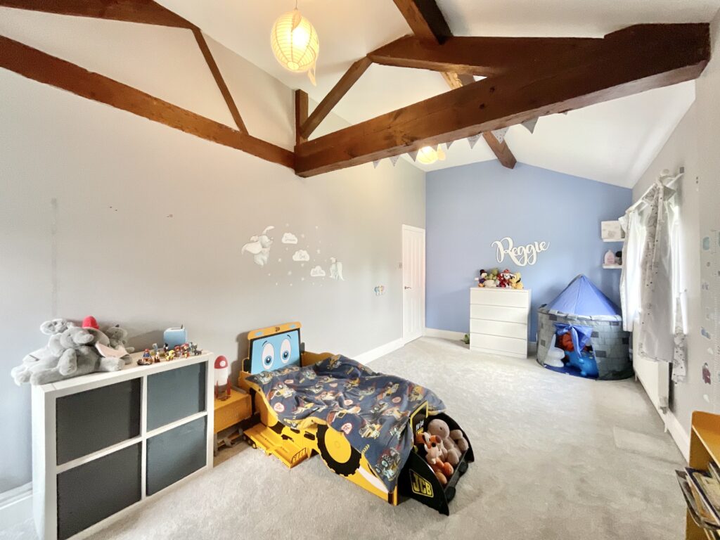 Tixall Court, Tixall, ST18